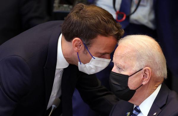 Criza submarinelor australiene ajunge la nivel înalt. Emmanuel Macron, la discuţii cu Joe Biden săptămâna viitoare