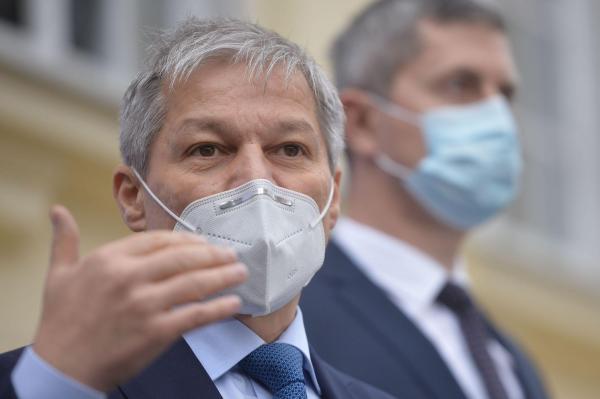Alegeri pentru preşedintele USR PLUS. Dacian Cioloş a obţinut cele mai multe voturi. Cioloş şi Barna intră în turul al doilea