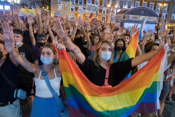 Protest la Madrid, după ce un tânăr ar fi fost victima unui atac homofob