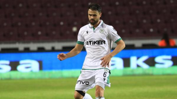 Ahmet Calik, fotbalist turc