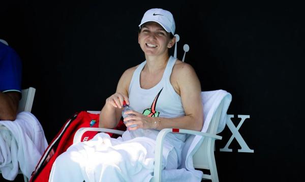 Duel între românce la Australian Open. Şase jucătoare, între care Simona Halep, în primul tur la dublu feminin
