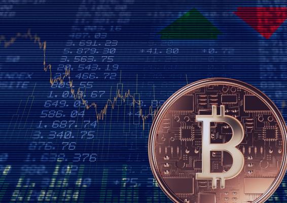Investitorii se tem că vine "o iarnă a criptomonedelor", valoarea Bitcoin fiind cu 50% sub nivelul său record