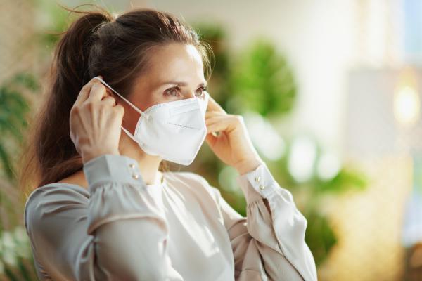 Recomandarea ministrului Sănătății: Nu mai purtați măști textile, ci doar chirurgicale sau FFP2
