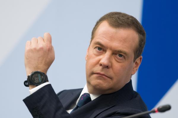 Un nou discurs delirant al lui Medvedev. Rusia ar trebui să răspundă atacului de pe podul din Crimeea ucigând terorişti