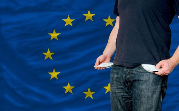 Scenariu riscant în UE: Dobânda de referinţă ar putea ajunge la 2,5% în 2023, chiar dacă zona euro cade pradă recesiunii