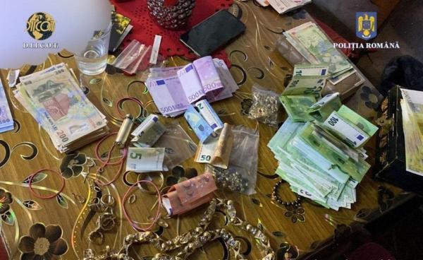 Vindeau masă vegetală şi pulbere pentru prizat, în Oradea