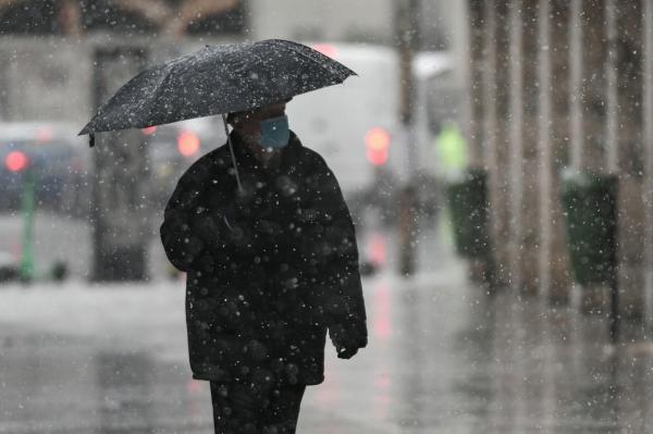 Vremea se răceşte semnificativ şi revin precipitaţiile. Prognoza meteo pentru luna noiembrie