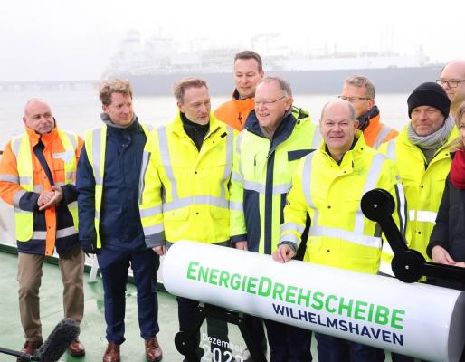 Primul terminal plutitor de gaz natural lichefiat din Germania