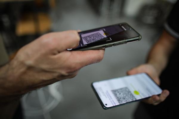 Până când vor mai fi valabile certificatele verzi. Ministerul Sănătății: Nu a intervenit nicio modificare