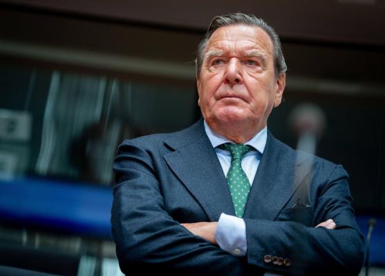 fostul cancelar al Germaniei Gerhard Schroeder