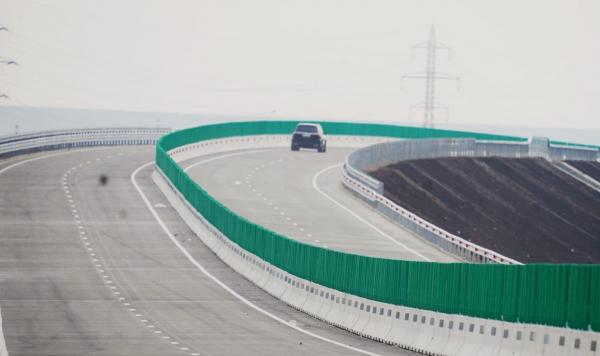 Ministerul Transporturilor propune o soluţie inedită pentru a reduce accidentele: reducerea lăţimii benzilor de circulaţie