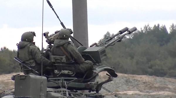 Soldaţii ruşi trimişi de Putin să cucerească Kievul, interceptaţi când vorbeau cu soţiile: "Mai avem puţini oameni, mulţi au murit, mulţi sunt răniţi!"