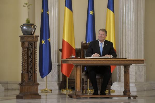 Klaus Iohannis a promulgat desființarea SIIJ