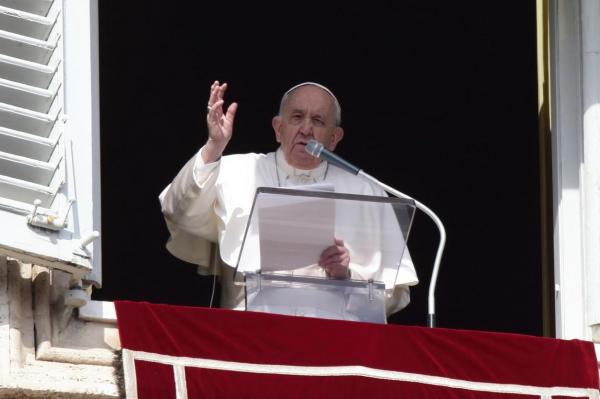 Papa Francisc imploră pentru oprirea masacrului din Ucraina: "În numele lui Dumnezeu, să înceteze bombardamentele"