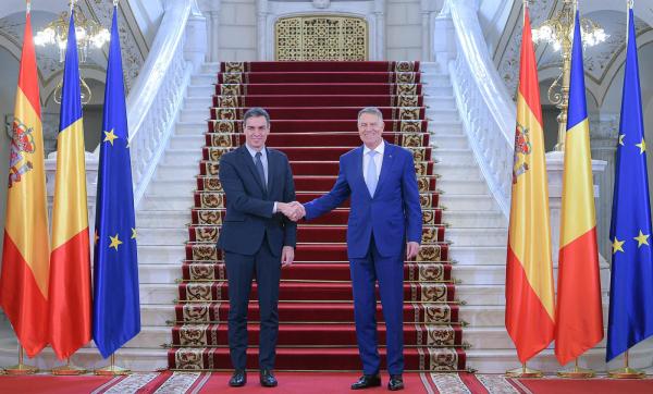 Klaus Iohannis, președintele României, și Pedro Sanchez, premierul Spaniei