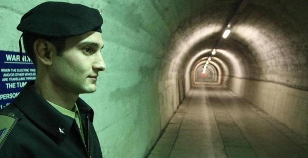 Imagini cel mai mare buncăr antiatomic din Italia. Structura secretă este construită la 150 de metri adâncime, sub Muntele Moscal