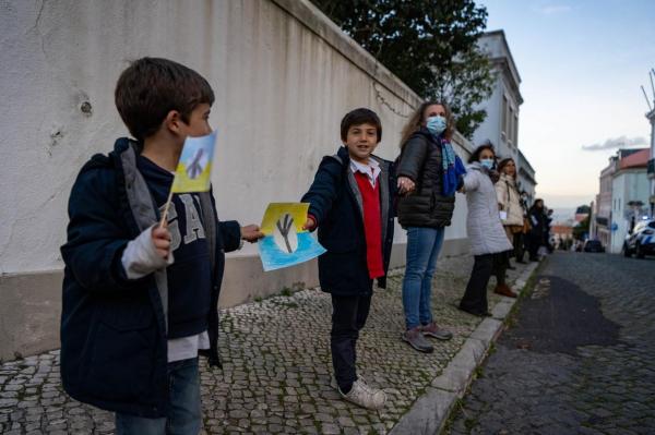 Peste 800 de copii au c[yut victime ale r[yboiului