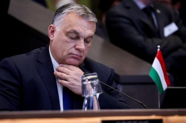 Premierul ungar Viktor Orban a semnat un decret ce autorizează desfăşurarea de trupe NATO în vestul Ungariei