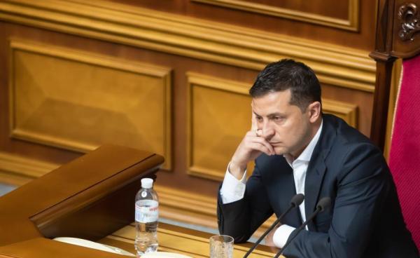 Florin Cîţu anunţă că Volodimir Zelenski va susţine un discurs în Parlamentul României luni seară, ora 19:00