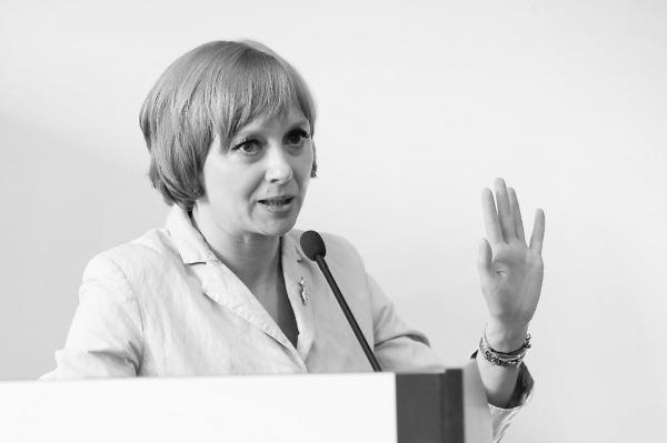 Jurnalista Emilia Şercan acuză că autorităţile statului au orchestrat o operaţiune de kompromat