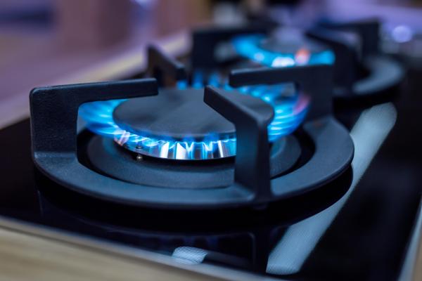 Când va renunţa România la gazele ruseşti