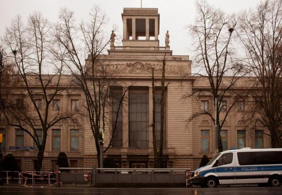 Expulzări în masă ale diplomaţilor ruşi din Germania şi Franţa/ Ambasada Rusiei în Germania
