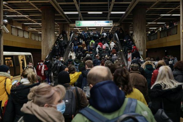 Sindicatele de la metrou ameninţă cu greva generală. Ce majorări salariale cer