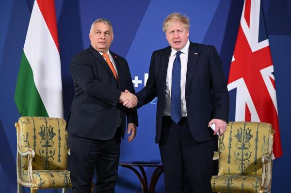 Viktor Orban a avut o discuţie telefonică cu Boris Johnson