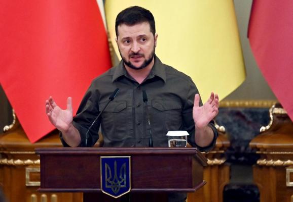 Zelenski, discurs tranşant: "Moscova şantajează Europa"