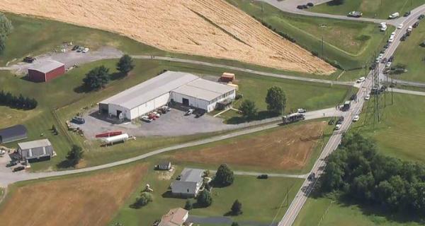 Trei persoane au fost ucise într-un atac armat la o fabrică din Maryland.