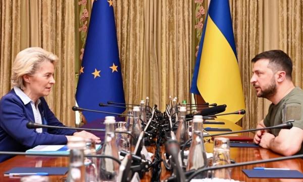 Comisia Europeană va finaliza săptămâna viitoare avizul privind ambiţiile Ucraine de aderare la UE