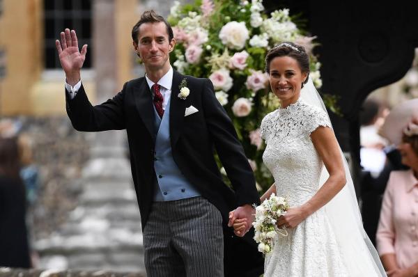 Pippa Middleton a născut o fetiţă