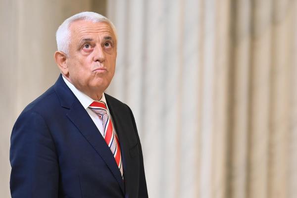 Petre Daea: Trebuie să pregătim şi anul agricol următor. Reabilitarea sistemului de irigaţii este o obligaţie
