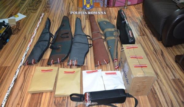Braşovean cercetat după ce a împuşcat ilegal şi tranşat un cerb