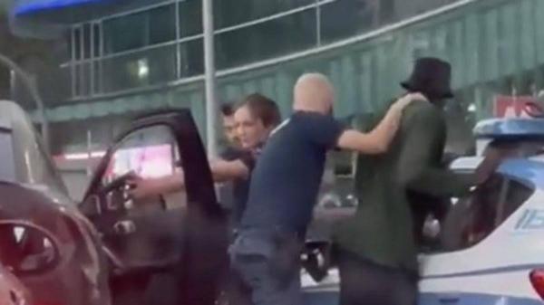 Bakayoko, ameninţat cu arma de poliţiştii italieni, după ce a fost confundat