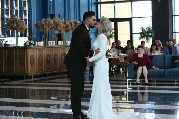 Finala Mireasa sezonul 5. Giovana şi Sese au câştigat premiul de 40.000 de euro