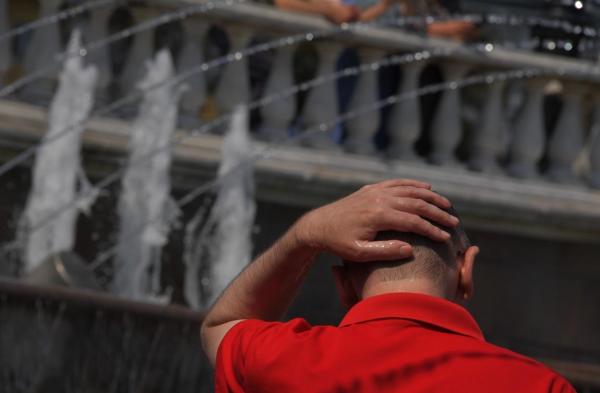 Astăzi, în 16 județe din România a fost declarat cod portocaliu de caniculă