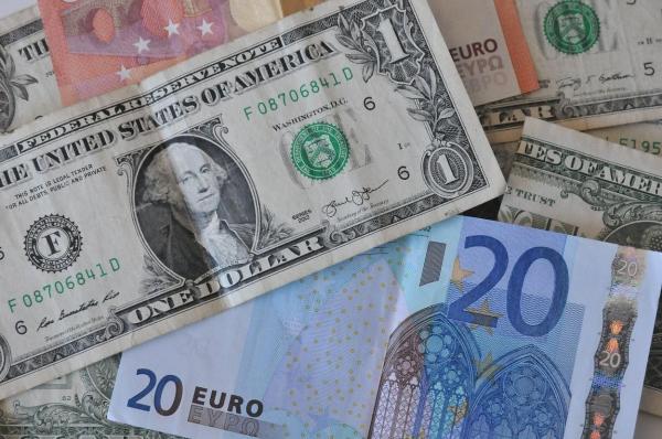 Economiștii sunt îngrijorați de o posibilă recesiune în zona euro