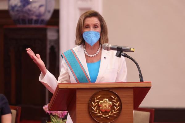 China îi impune sancţiuni lui Nancy Pelosi pentru vizita în Taiwan: "A subminat suveranitatea şi integritatea teritorială"