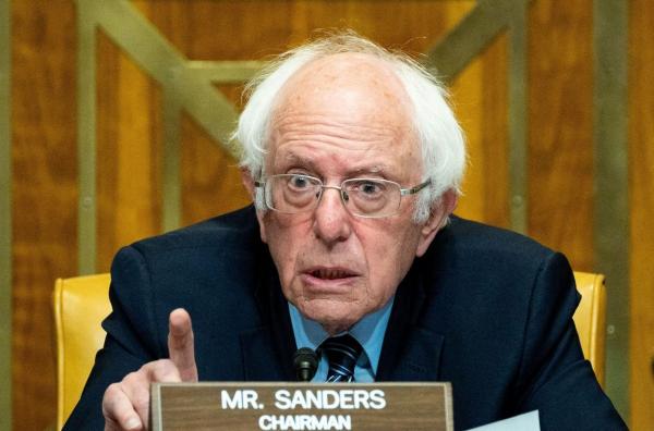 Bernie Sanders, senator SUA