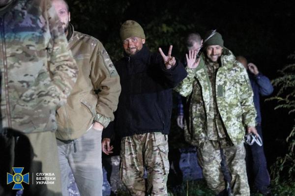 Autorităţile ucrainene anunţă că mulţi dintre prizonierii predaţi Kievului de Moscova au fost "torturaţi" în captivitate