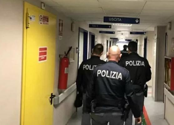 25 de romi au semănat teroare într-un spital din Italia. Au bătut o româncă și pe soțul ei, după ce l-au prins pe unul dintre ei că fură curent