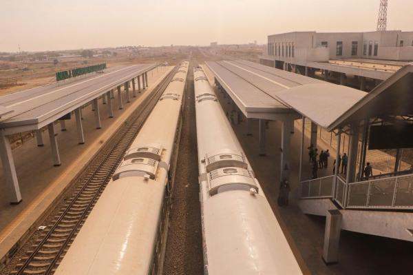 Peste 30 de persoane, răpite dintr-o gară de mai mulți bărbați înarmați, în Nigeria