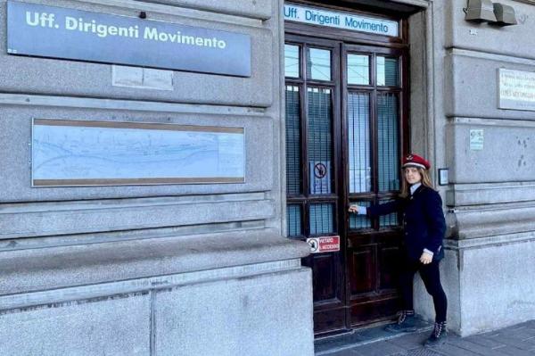 Şefa gării a ajutat-o pe femeie să nască în sala de aşteptare