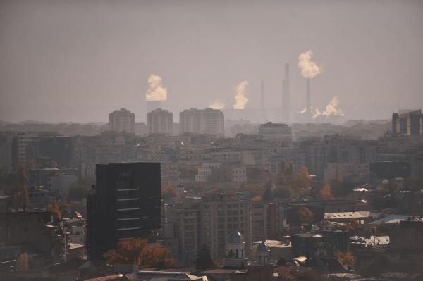 Consumul de energie electrică în economie a scăzut în primele 11 luni din 2022 cu 5,9%