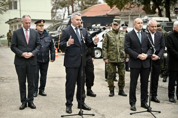 Sfidare la adresa României? Şeful diplomaţiei române, reacţie la vizita cancelarului austriac la vecinii bulgari