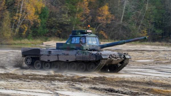 Olanda, gata să trimită tancuri Leopard 2 în Ucraina, deşi nu are niciunul. Lista ţărilor dispuse să dea tancuri Kievului