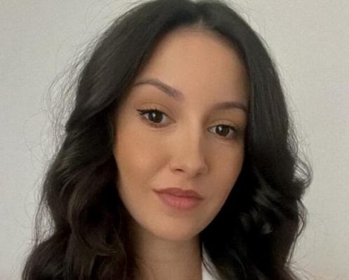 Nicoleta a murit înainte de Anul Nou după ce a născut gemeni. Tânăra avea 25 de ani şi era fostă Miss