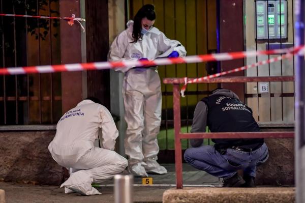Un bătrân și-a sugrumat fratele paralizat, apoi s-a spânzurat. Au fost găsiți de al treilea frate într-un apartament din Ortona, în Italia