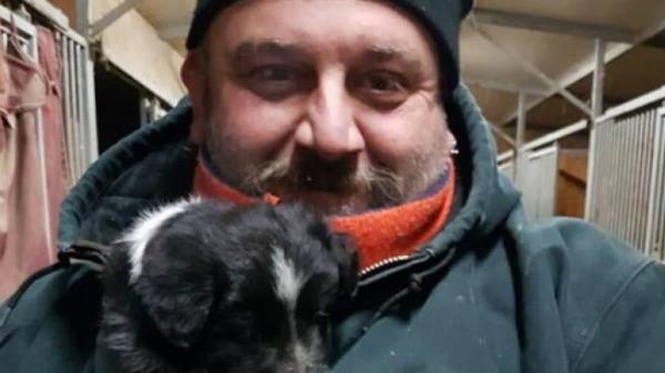 Mamă şi fiu morţi unul după altul la doar câteva ore distanţă. Bărbatul de 45 de ani s-a stins din viaţă chiar în faţa femeii, în casa lor din Italia